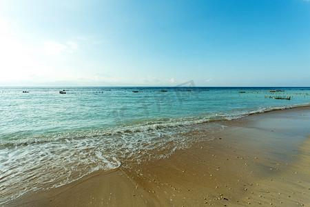 印度尼西亚巴厘岛梦幻海滩，努沙佩尼达岛