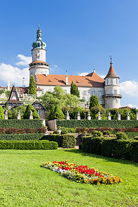 捷克共和国梅图伊河畔新梅斯托城堡及花园