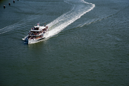 海军轮船摄影照片_明轮船