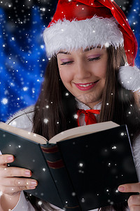 圣诞女孩读书