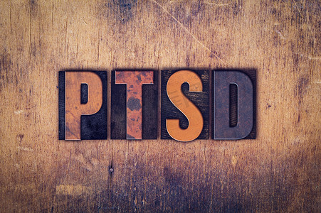 PTSD 概念木制凸版