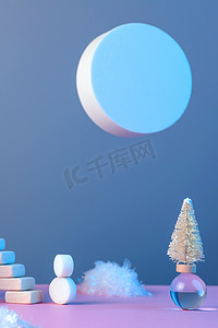 新年太阳摄影照片_冬天的新年依旧，楼梯，圣诞树，星星，太阳，雪和几何形状，粉红蓝色的背景，霓虹灯