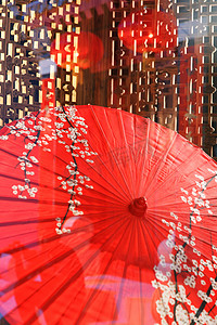 中式装饰花纹摄影照片_红雨伞