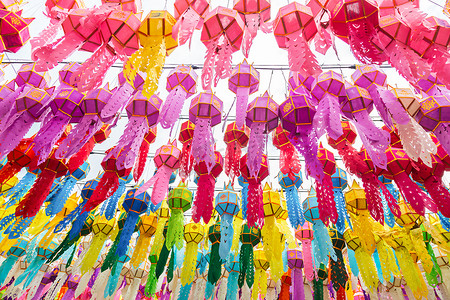 美丽的灯笼丽峰节在泰国万福那哈丽番猜灯笼.