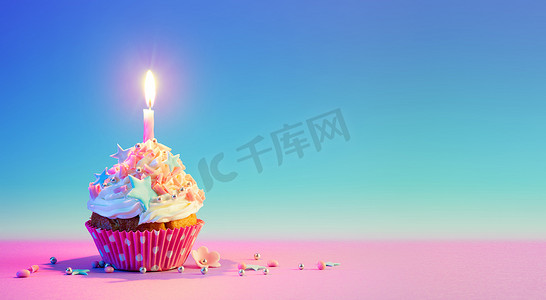 candle摄影照片_Birthday Cupcake With One Candle