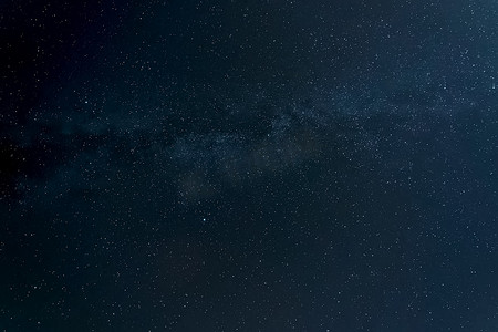 夜空中星星和牛奶的星空背景图片
