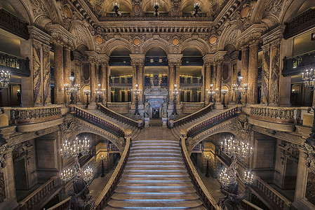 9 月 2016 2016年-在巴黎歌剧院的楼梯