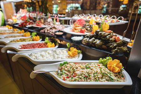 开胃菜和沙拉自助餐，在餐馆或宾馆里有多种选择