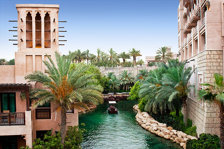 迪拜酒店摄影照片_旧区的迪拜朱美拉酒店