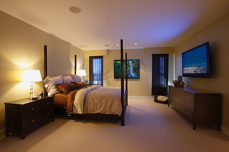现代化的卧室