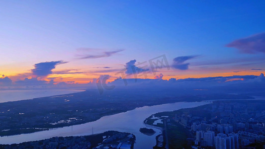 晚霞云层黄昏日落天空城市海口19