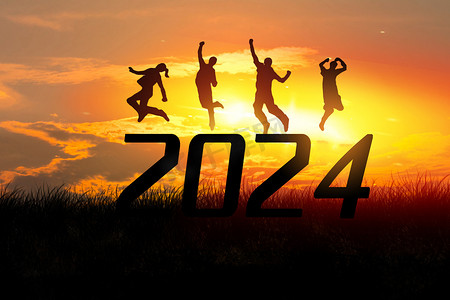 相约2024摄影照片_新年日落人物2024跳跃摄影图配图