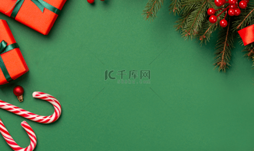 网页漂浮元素背景图片_圣诞元素绿色圣诞节节日背景