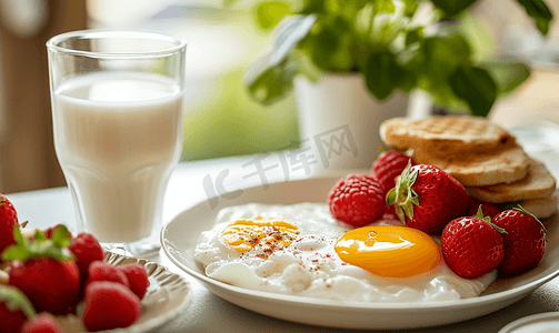 健康早餐鸡蛋牛奶
