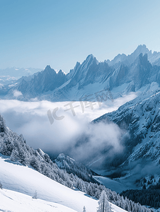 自然风景雪山的全景视图