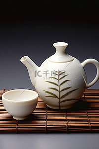 酒背景图片_有叶子和针的白茶壶
