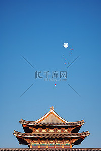 超低背景图片_一群风筝飞过泡菜宫和满月