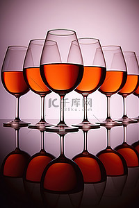 红酒背景图片_摘要中连续的酒杯