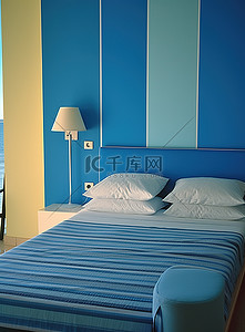 卧室的蓝色非常漂亮