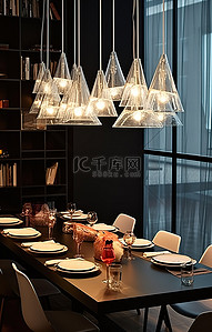 灯光桌面背景图片_餐厅配有黑色桌椅和灯光
