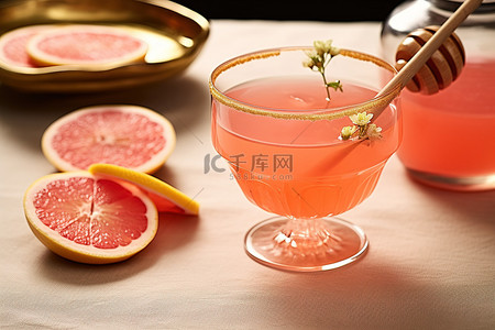 酒背景图片_蜂蜜葡萄柚杜松子酒