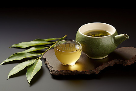 椰子茶和绿茶