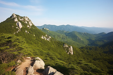 南斋山徒步旅行 韩国江原道李清洞公园