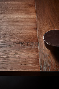 小木纹背景图片_带有小方形表面的木质咖啡桌