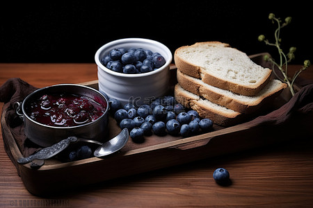 蓝莓和面包托盘