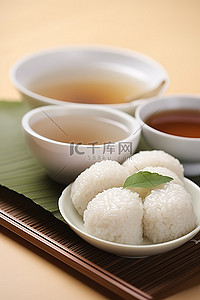 米饭背景图片_水汪汪的茶汤圆和米饭