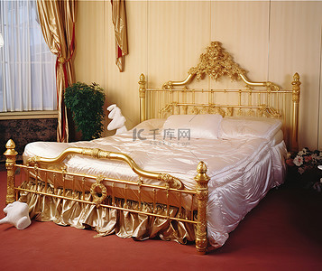 金色的床背景图片_金色软垫床