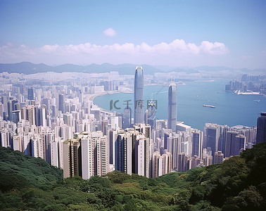 总有一束光可以重燃澎湃背景图片_从山上的高处可以看到香港市