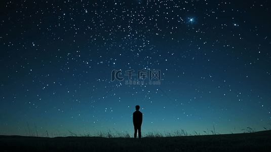 蓝色夜晚星空下男子抬头看星空的背景19