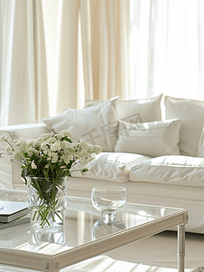 绿植墙摄影照片_现代室内客厅装修风格主打米白色家具