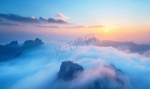 中国山水风背景摄影照片_武夷山云雾日出