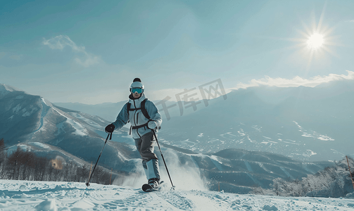 亚洲人滑雪的青年男人