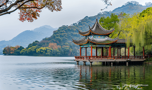 烟雨集贤亭下午集贤亭西湖西湖摄影图