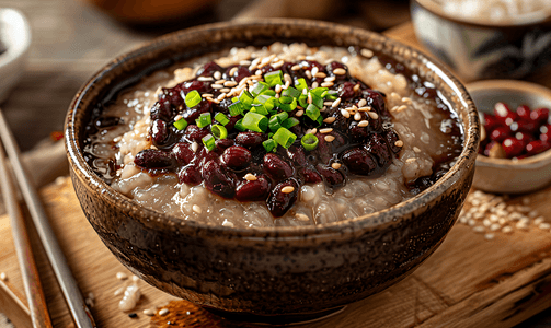 韩国红豆粥配年糕或帕祖克
