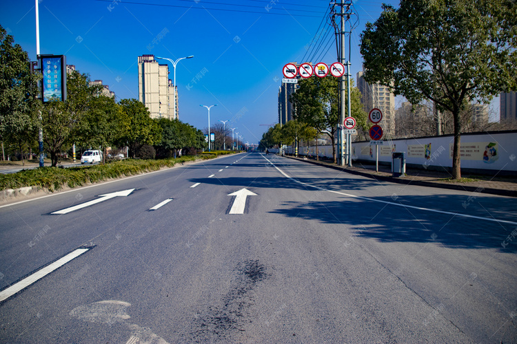 城市马路特写摄影图