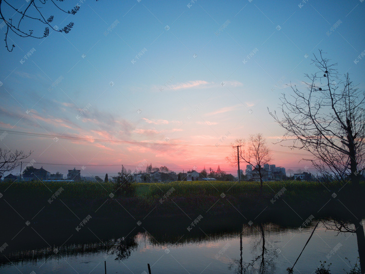 唯美乡村傍晚风景
