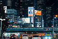 日本电车城市夜景摄影图