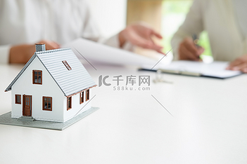 房地产素材高创意作品