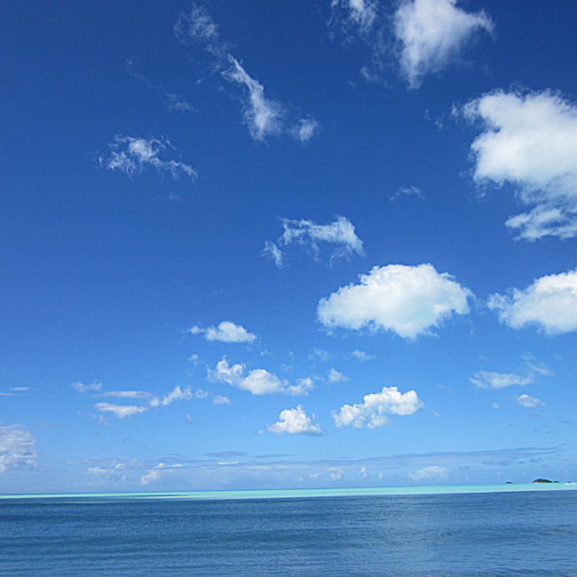 蓝天白云大海摄影背景