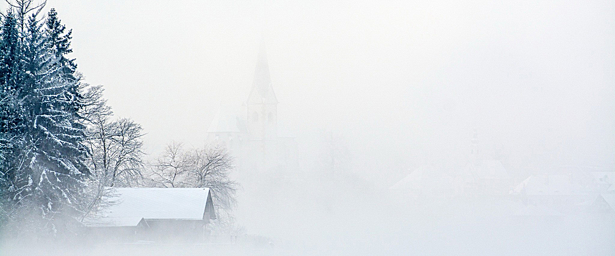 01m 尺寸:1920*800 90设计提供白色大气唯美雪景设计素材下载,高清psd