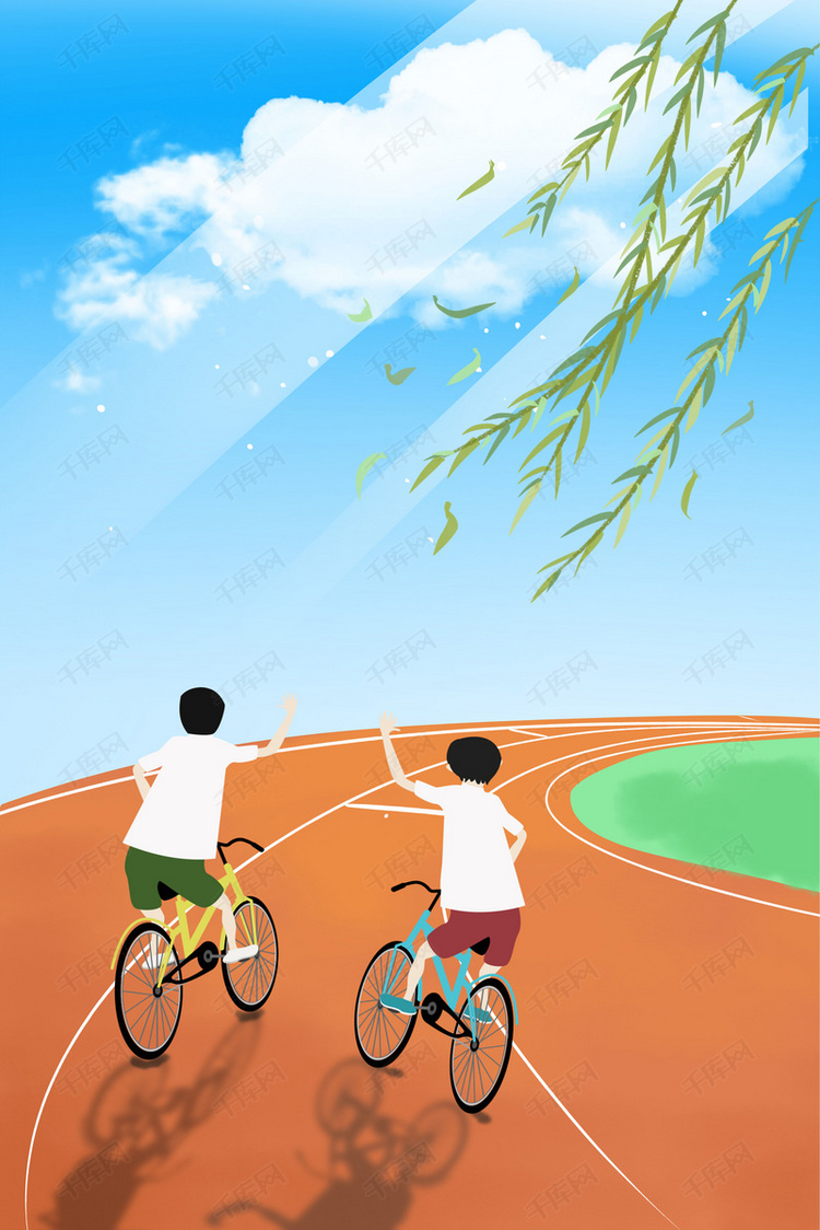 两个男生在操场上骑单车