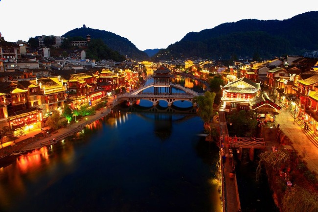 旅游夜景拍照 2257d959293f5f3.jpg