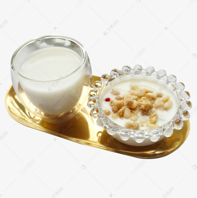 白色的酸奶免抠图