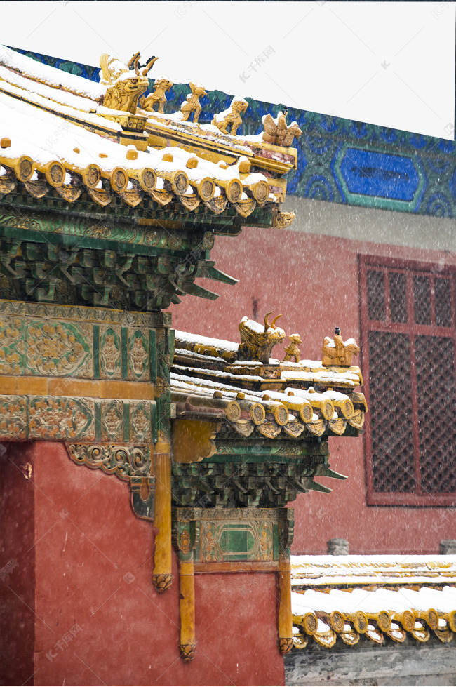 北京故宫雪景古代建筑神兽局部