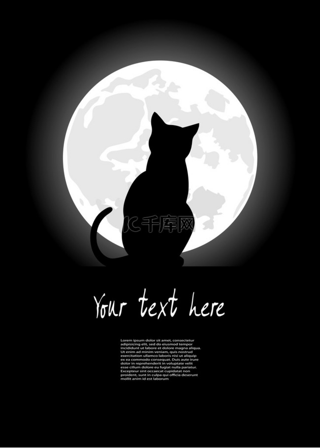 黑猫在万圣节的夜晚坐在对面的月