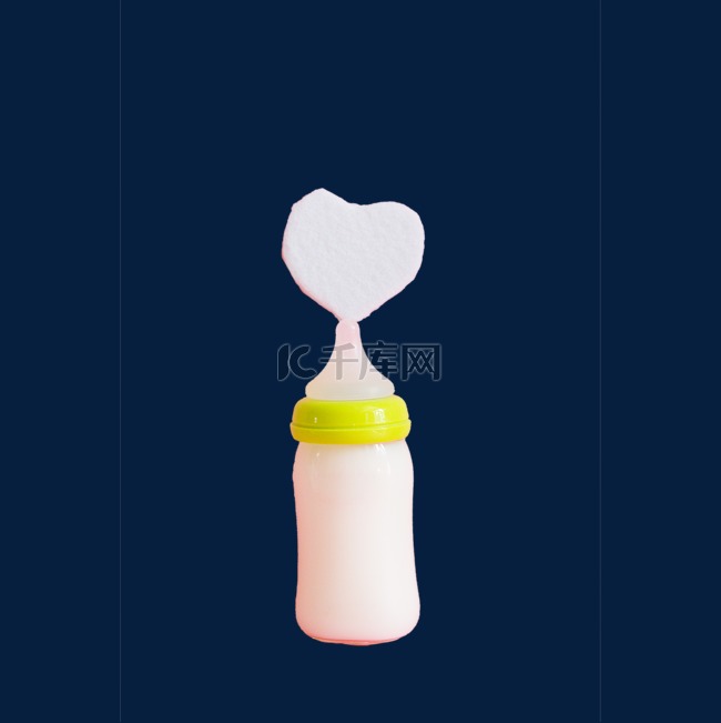 奶瓶婴儿幼儿奶粉母乳